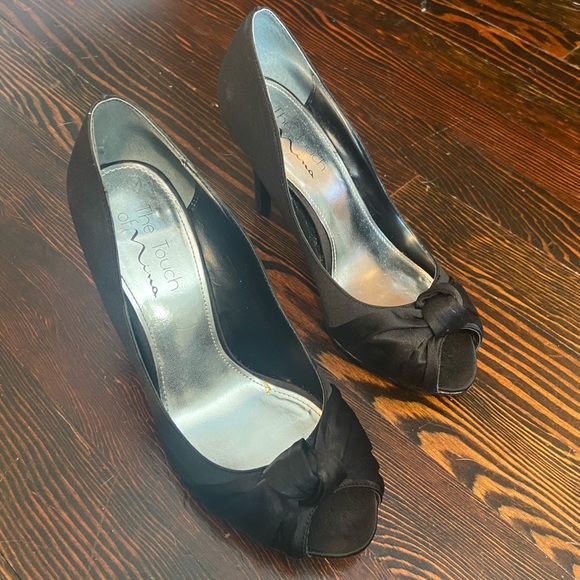 Nina Satin Knot Heels - Picture 7 of 7